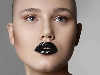 Model: Klaudia Kułaga // Foto: Piotr Pazdyka